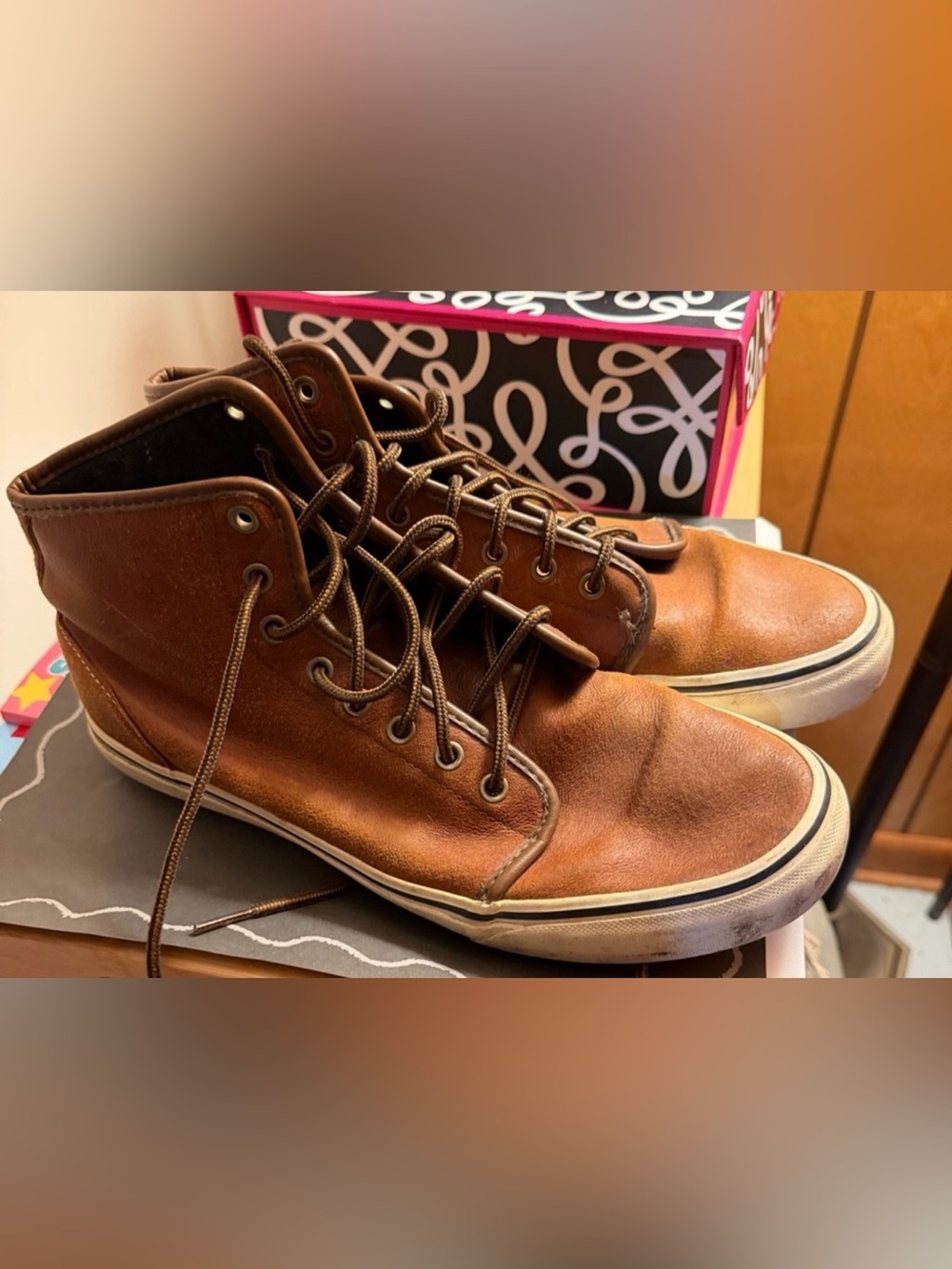 Vans Men's Brown Leather High-Top Sneakers - Picture 4 of 7